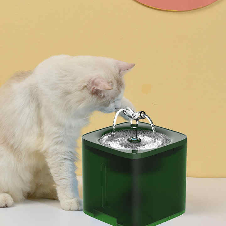 Wholesale Automatic Pure Drinking Pet Water Fountain